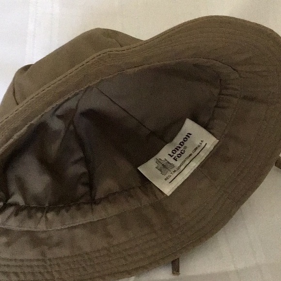 London Fog women khaki tan bucket hat great condition - Picture 3 of 3